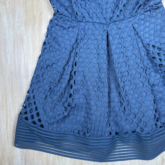 Lane Bryant Sleeveless Eyelet Lace Fit & Flare Cocktail Romantic Party Dress 16 - Picture 4 of 13